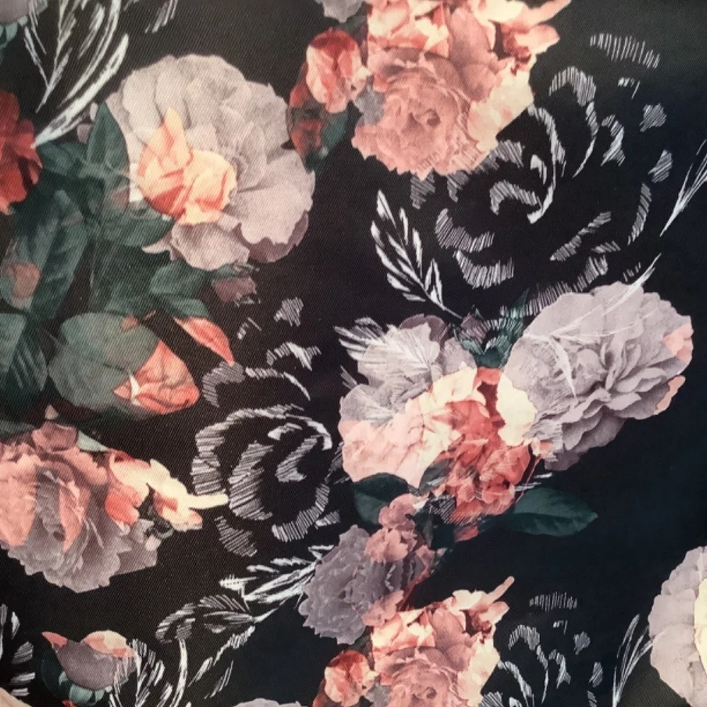 EUC Nine West‎ Tote Floral black/rose